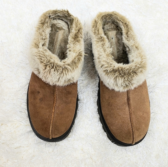 skechers warm slippers